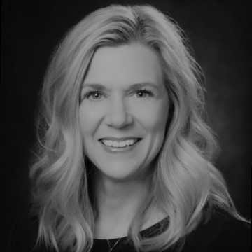 Suzie Nesbitt : Regional Vice President of Sales, North Texas